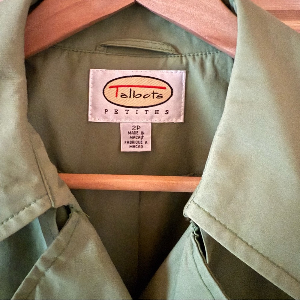 EUC Talbots Green Belted Trench Coat Sz 2P - Picture 3 of 3